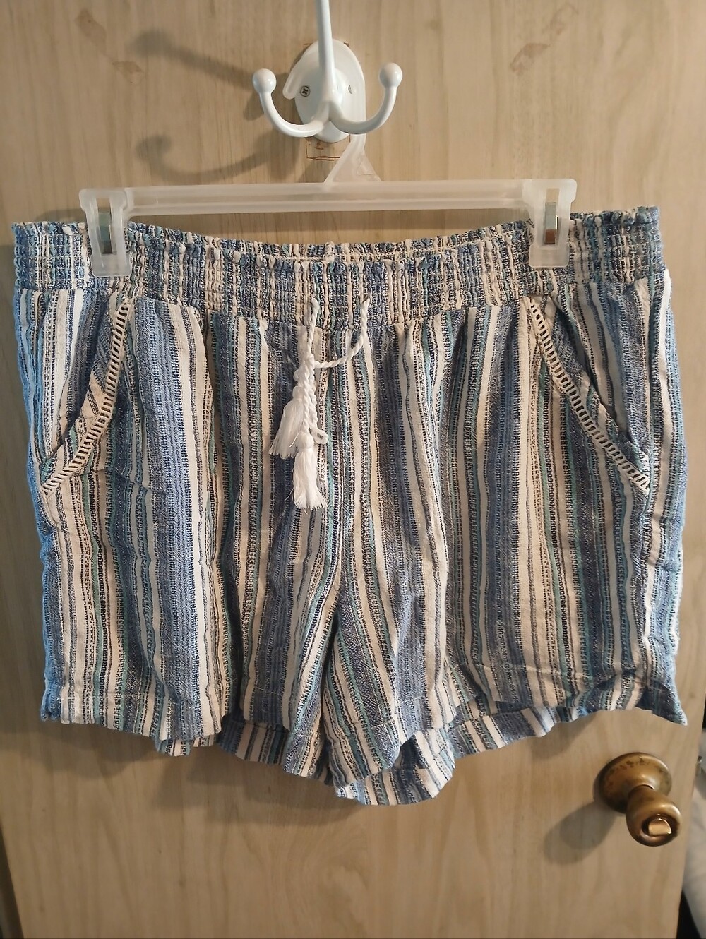 BRIGGS WOMEN PLUS SIZE XXL STRIPED LINEN SHORTS BLUE/WHITE
